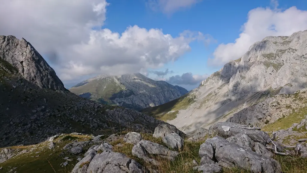 Preciosa vista del Valle del Güero en el Macizo de Ubiña